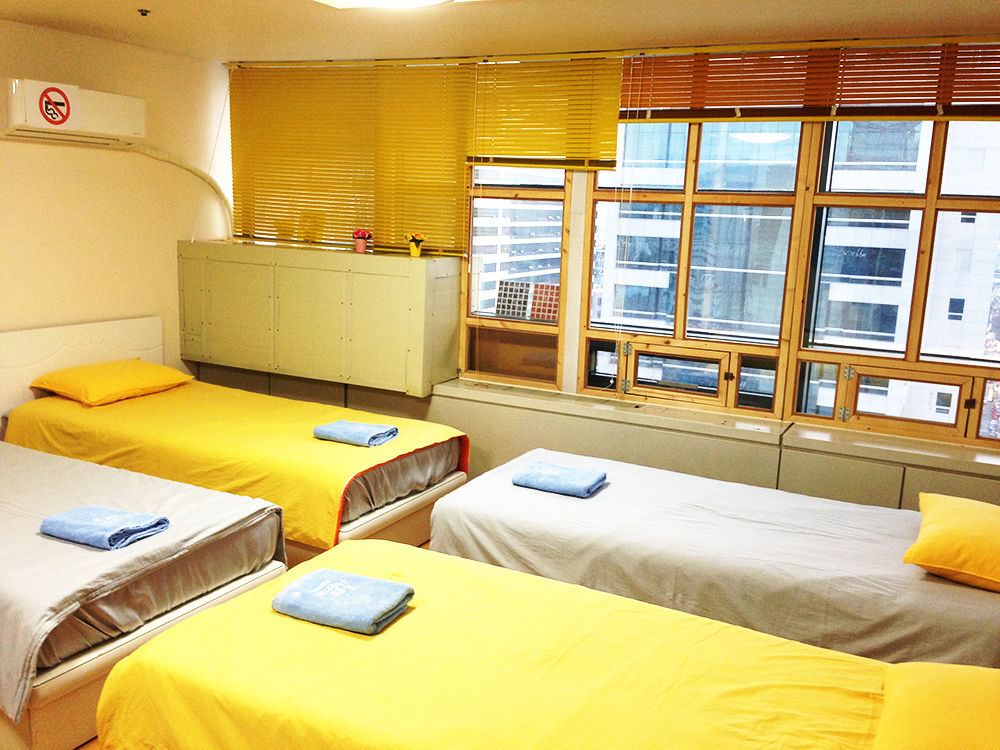 Ewha Hostel Сеул Екстер'єр фото